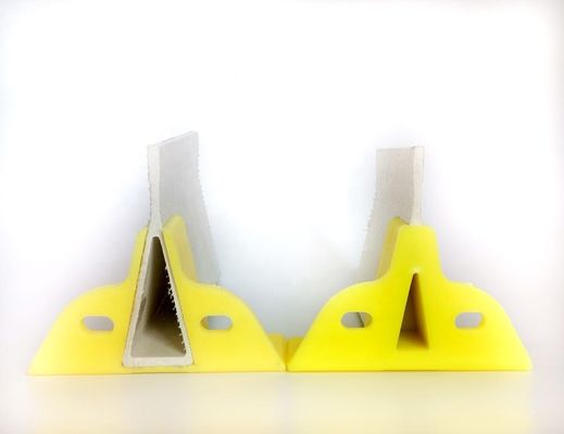 Brackets de vigas de suporte de fibra de vidro GRP lisa para fixação ou revestimento de extremidades na fazenda de gado