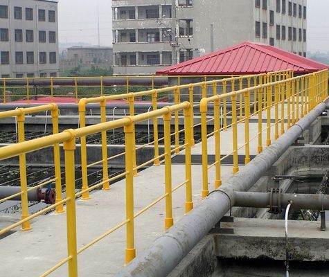 Manobras de piso de FRP A escolha ideal para resistência à corrosão em ambientes difíceis