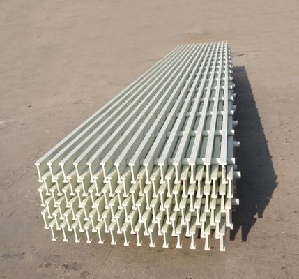 Grelhas de piso de fibra de vidro de FRP pultrudadas de 25 mm e 38 mm para passeios de piso