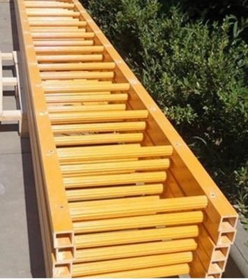 Escadaria de pultração reforçada com fibra de vidro protegida contra os raios UV e tubo de manobras com superfície lisa