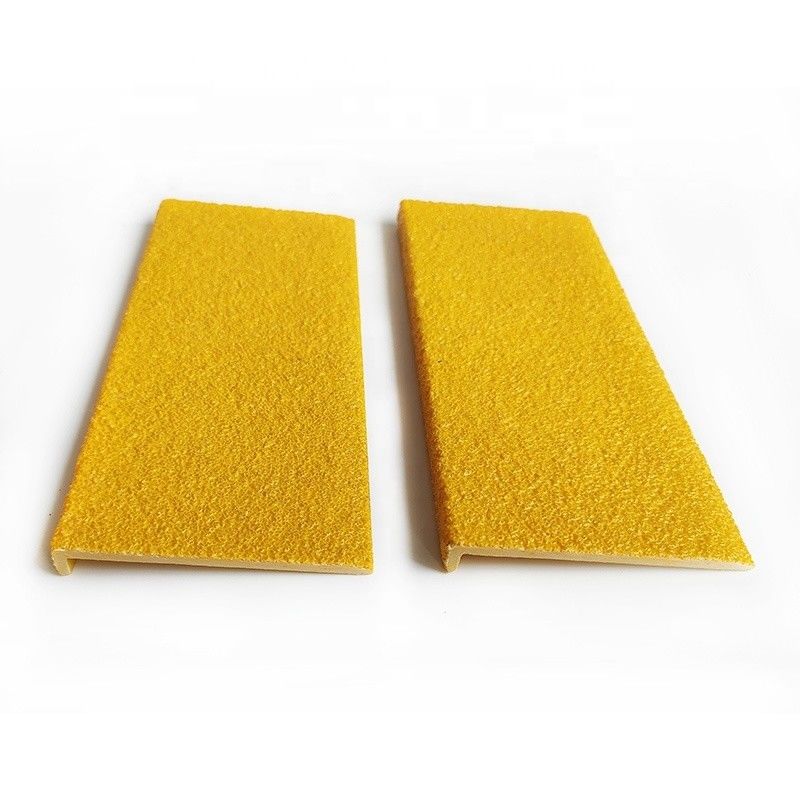 Listas de FRP antiderrapante em cores personalizadas para aplicações de ângulo de plástico ao ar livre